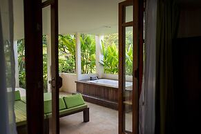 Wareerak Hot Spring & Wellness