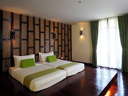 Wareerak Hot Spring & Wellness