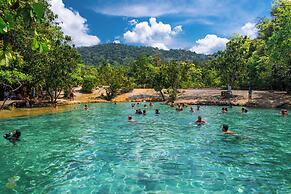 Wareerak Hot Spring & Wellness