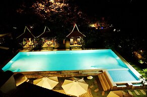 iRoHa Garden Hotel & Resort