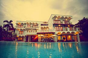 iRoHa Garden Hotel & Resort