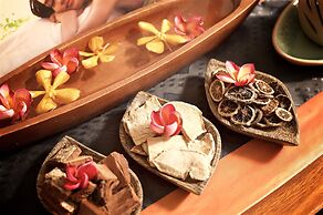 iRoHa Garden Hotel & Resort