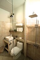 iRoHa Garden Hotel & Resort