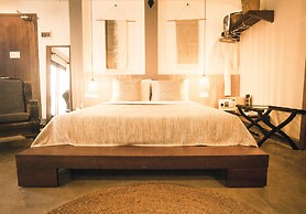 iRoHa Garden Hotel & Resort