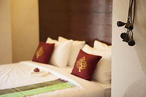 iRoHa Garden Hotel & Resort