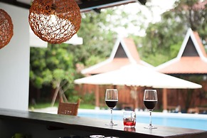 iRoHa Garden Hotel & Resort