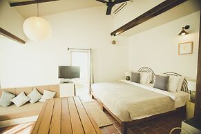 iRoHa Garden Hotel & Resort