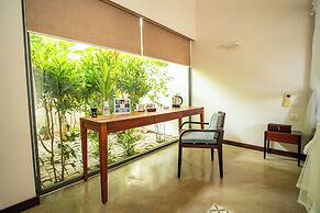 Allezboo Beach Resort & Spa