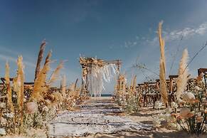 Allezboo Beach Resort & Spa