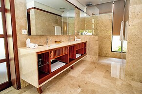 Allezboo Beach Resort & Spa