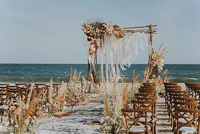 Allezboo Beach Resort & Spa