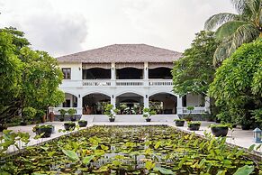 Allezboo Beach Resort & Spa