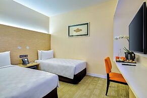 Sama-Sama Express KLIA Terminal 2 - Airside Transit Hotel
