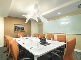 Sama-Sama Express KLIA Terminal 2 - Airside Transit Hotel