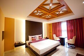 Siam Paradise Entertainment Complex