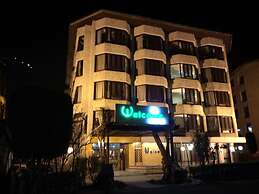 Welcome Hotel at Srinagar