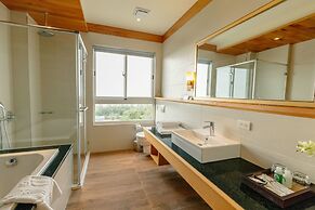 Bay Forest Boutique Hotel