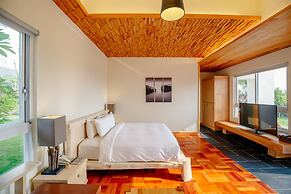 Bay Forest Boutique Hotel