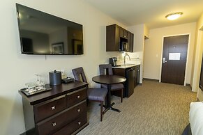 The Kanata by BCMInns Blairmore