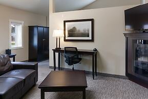 The Kanata by BCMInns Blairmore