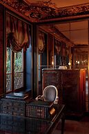 La Reserve Paris Hotel and Spa