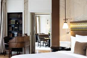 La Reserve Paris Hotel and Spa