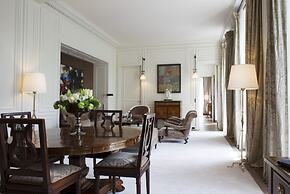 La Reserve Paris Hotel and Spa