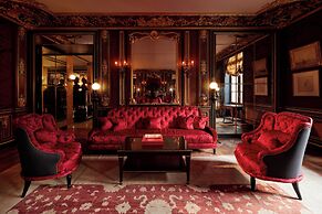 La Reserve Paris Hotel and Spa