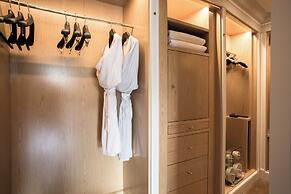 La Reserve Paris Hotel and Spa