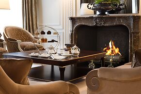 La Reserve Paris Hotel and Spa