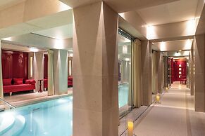 La Reserve Paris Hotel and Spa