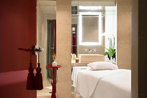 La Reserve Paris Hotel and Spa