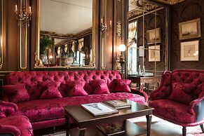 La Reserve Paris Hotel and Spa