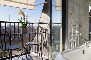 La Reserve Paris Hotel and Spa