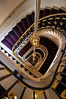 La Reserve Paris Hotel and Spa
