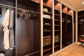 La Reserve Paris Hotel and Spa