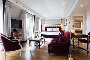 La Reserve Paris Hotel and Spa