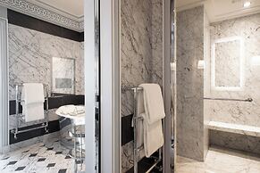 La Reserve Paris Hotel and Spa