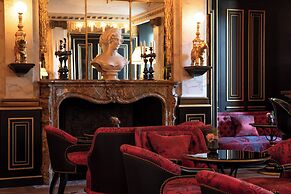 La Reserve Paris Hotel and Spa