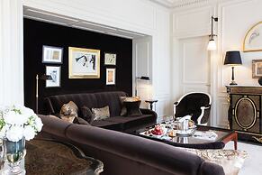 La Reserve Paris Hotel and Spa