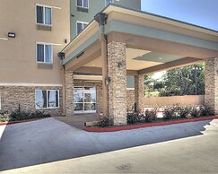 Comfort Inn & Suites Fort Worth West
