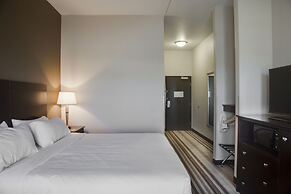 Holiday Inn Express & Suites Nevada by IHG