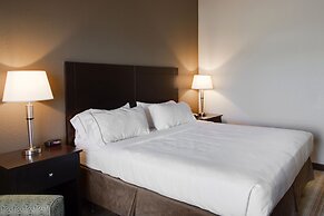 Holiday Inn Express & Suites Nevada by IHG