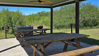 Comfort Inn & Suites Beeville