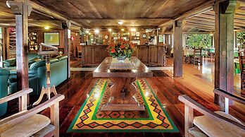 Sachatamia Lodge