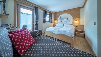 Hotel Crosal
