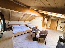 Hotel Crosal