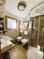 Hotel Crosal
