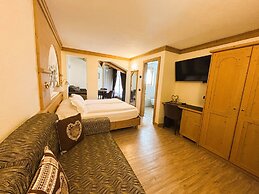 Hotel Crosal