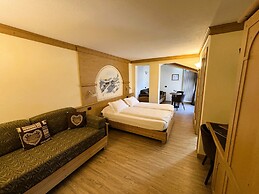 Hotel Crosal